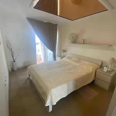 Roca Negra Playa Paraiso 2-bedrooms アパート